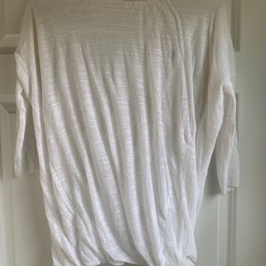 White twist bottom sweater